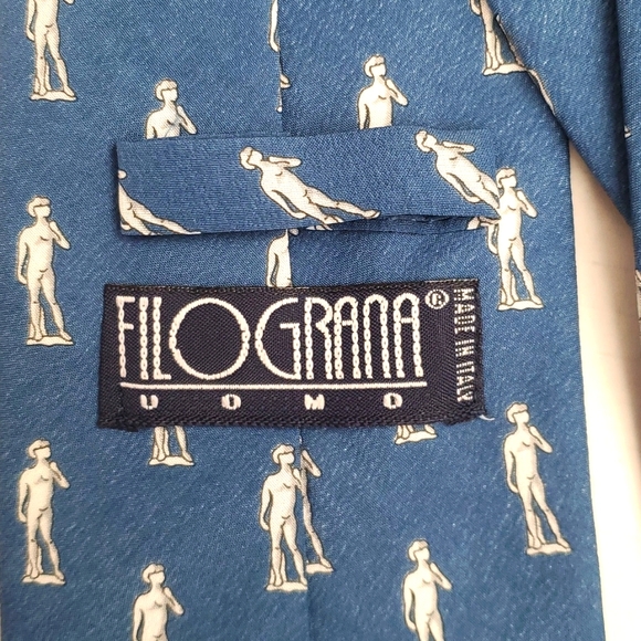 Italian Dream Set - Michaelangelo David Statue Tie and Sock Set - Picture 4 of 5